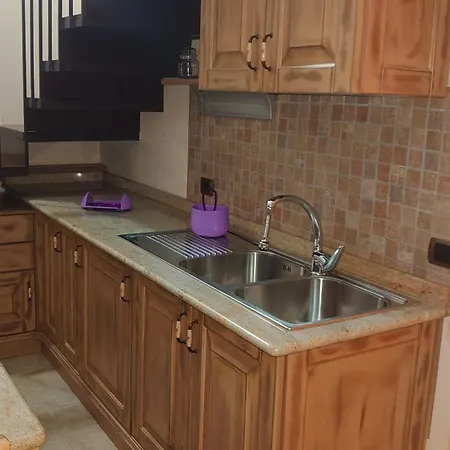 Дом отдыха Raffy House